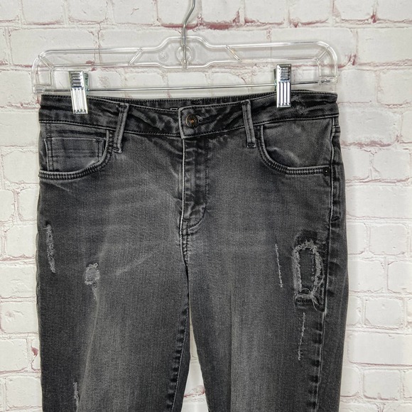 Zara Basic Black Distressed Raw Hem Skinny Jeans - Picture 2 of 8